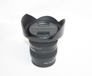 Sony DT SAL1118 11-18mm f/4.5-5.6 Lens With Hood - Picture 1 of 6