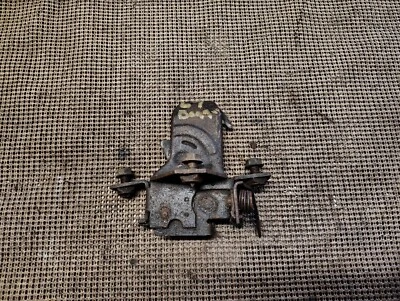 Pontiac Bonneville Catalina Grand Prix 1967 1968 cierre de capó ejecutivo Foto 1 de 4