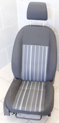 FORD FOCUS II / 2 / Kombi / SITZ Beifahrersitz / vorne rechts / STOFF (QQ164) - Bild 1 von 4