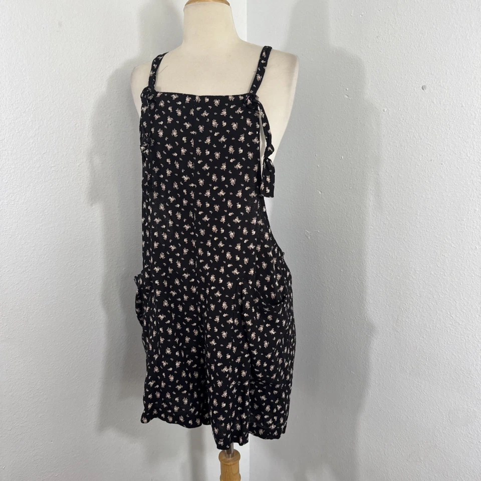Mameluco utilitario Aeropostale para mujer L negro delicado floral boho cottagecore Foto 1 de 4