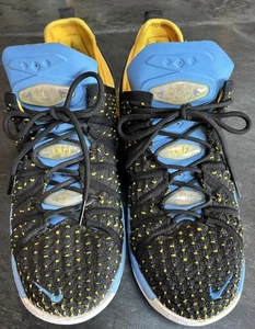 Nike LeBron James XVIII (GS) schwarz/University Gold-Coast CW2760-006 Jugend Größe 6 - Bild 1 von 5