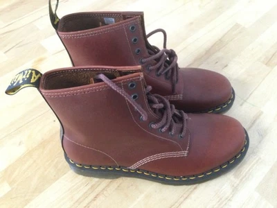 Dr. Martens 1460 brown/black, Größe 43, NEU und OVP, Neupreis 199,99€ - Bild 1 von 4