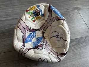 BURNLEY FC - SIGNED FOOTBALL - PRINTED - YEAR UNKNOWN - LANCASHIRE - - Picture 1 of 4