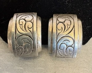 vintage Lois Hill Sterling Silver Clip on Earrings Scroll Etched signed 925 - Picture 1 of 7