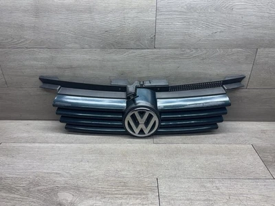 Rejilla delantera Volkswagen Mk4 Jetta 1999-05 verde perla usada OEM 1J5 853 655 C Foto 1 de 4