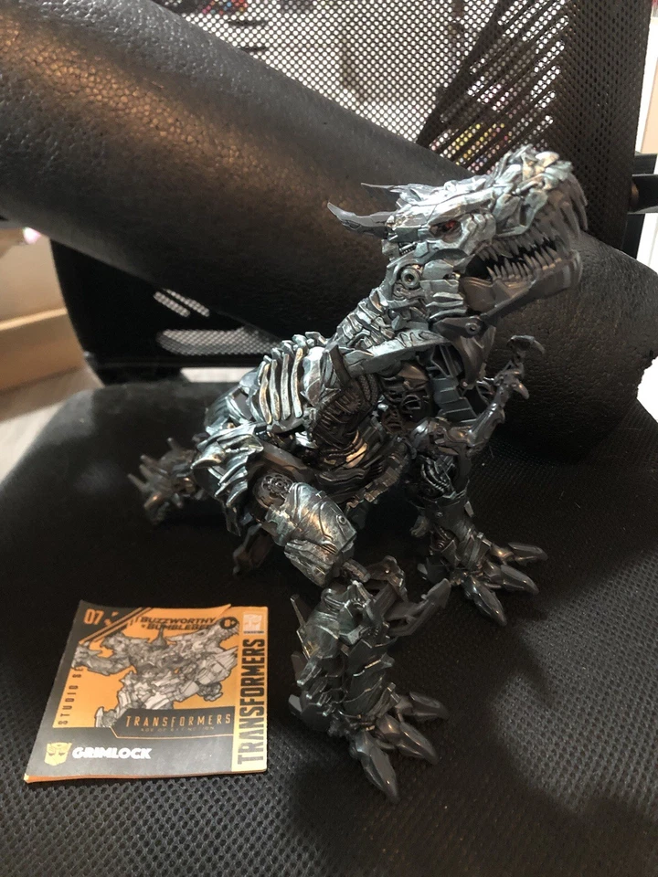 Transformers Studio Series 07 Grimlock Buzzworthy Bumblebee complete - Image 1 of 1