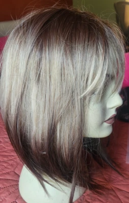 NUEVO CON ETIQUETAS Elegante Degradado Dije Ombre 12 pulgadas Recto Damas Peluca con Bang Foto 1 de 4