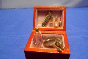 Dollhouse Miniature 1/12" Scale Dressing Table Box With Accessories - Picture 1 of 4