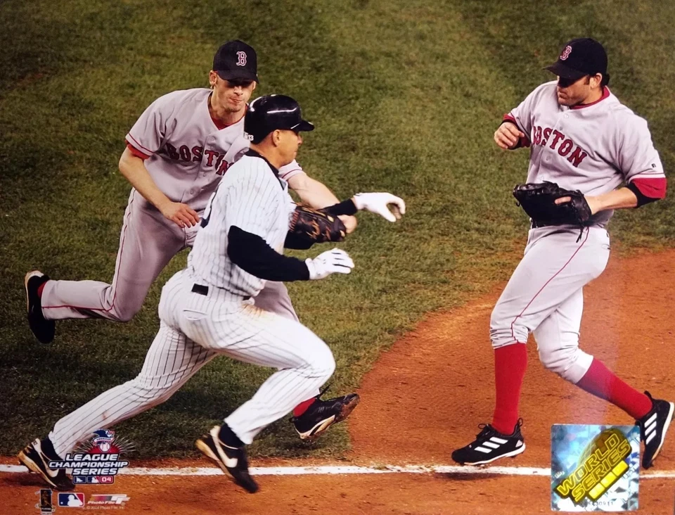 BOSTON RED SOX 2004 ALCS BRONSON ARROYO & DOUG MIENTKIEWICZ 8X10 PHOTO - Image 1 of 1