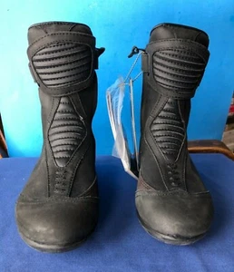Icon One Thousand Eastside Waterproof Boots; Women's size 9.5, Black - Foto 1 di 6