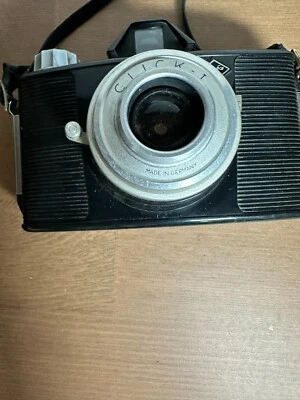 Vintage Agfa Click-I camera - Image 1 of 4