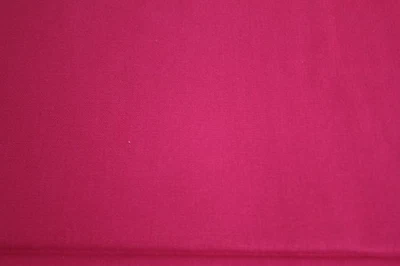 Tela de algodón de sarga magenta de 2 7/8 yardas Foto 1 de 4