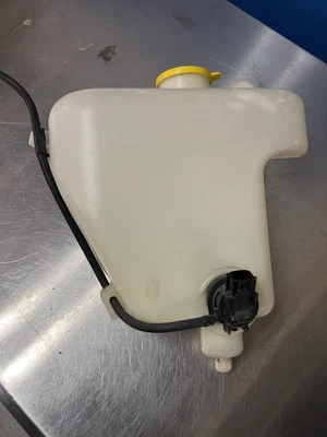 2004 mazda rx8 OEM Windshield Wiper Fluid Resivor  - Image 1 of 4