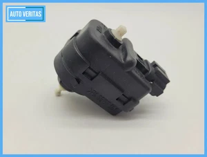 Original Nissan Micra II 2 (K11) actuator LWR headlamp L/R - Picture 1 of 15