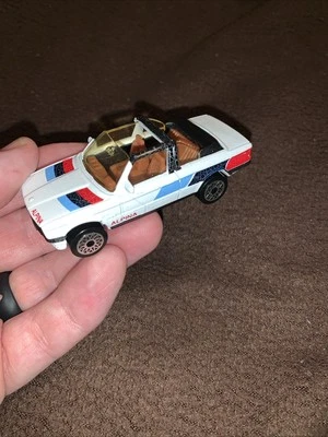 Литые под давлением лазерные колеса для кабриолета BMW 323i Alpina 1985 спичечный коробок - Изображение 1 из 4