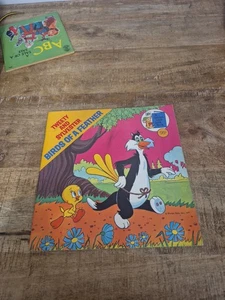 VINTAGE Tweety Sylvester Vögel einer Feder ALLE LOONEY TUNES Kinderbuch - Bild 1 von 5