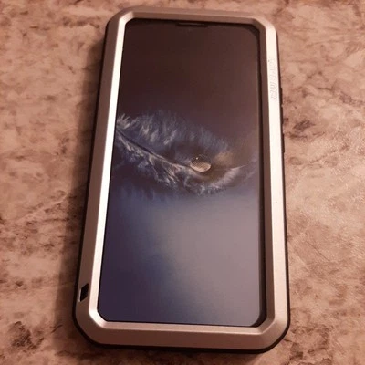 Love Mei Outdoor Hybrid Aluminum Silicone Extreme Gorilla Armor Heavy Cover Case - Image 1 of 2