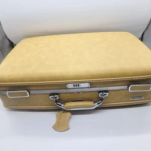 VTG American Tourister | Escort Briefcase Hard Shell Yellow Suitcase 24”x17"x7" - Picture 1 of 8