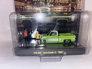 💥M2 Machines M2 1976 Gmc Sierra Grande 15  Downtown Vibes 1/750 Chase Piece 💥 - Picture 1 of 6
