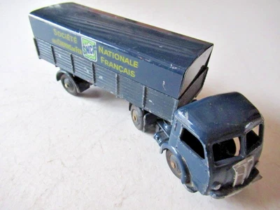 DINKY TOYS Ref 32AB PANHARD SEMI REMORQUE SNCF - Photo 1/4