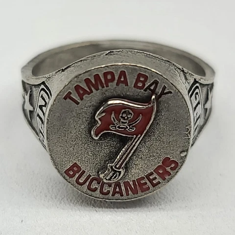 ⭐ Tampa Bay Buccaneers NFL Football Pewter Souvenir Collector Ring Cover