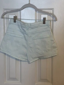 Girls Shorts Size 10 Light Wash - Picture 1 of 2