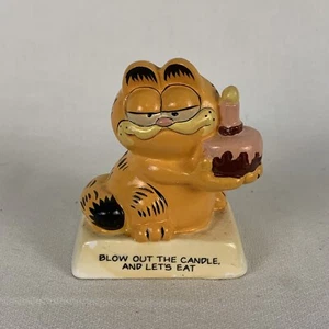 VINTAGE 1981 GARFIELD "Blow out the candle and lets eat cake" FIGURINE Birthday - Picture 1 of 5