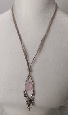 Collar de cadena de cuero marca Lucky con colgante en tono dorado joyería para mujer 15" L Foto 1 de 3