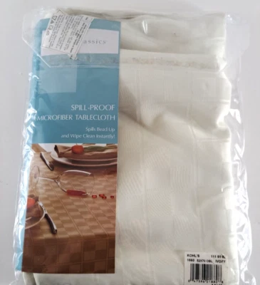 Toalha de mesa Kohls NOVA à prova de derramamento de marfim quadrada oblonga 52 x 70 microfibra - Imagem 1 de 4