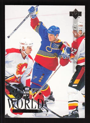 1994-95 Upper Deck World Tour #569 Brett Hull - St. Louis Blues - Image 1 of 2