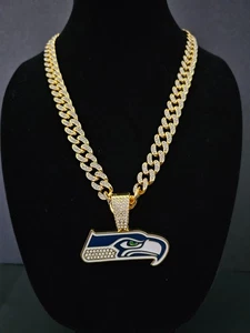 Seattle Seahawks Cuban Link Chain Luxury Iced Out Crystal 24" Necklace 3 - Picture 1 of 4