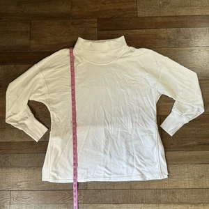 Size XL - Champion Women's Mock Neck Sweatshirt White Long Sleeve Target #5625 - Picture 1 of 12