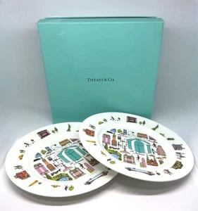 Tiffany & Co. 5th Avenue Teller 2er Set NYC Geschirr Geschirr Geschenk Verpackt - Bild 1 von 5