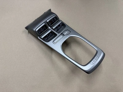 2010-2015 Chevrolet Camaro SS Center Console Gauges "Manual" - OEM Foto 1 de 4