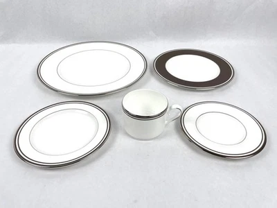 Lenox Federal Platine Choco 5-Piece Dîner Set Blanc & Marron Style Classique - Photo 1/4