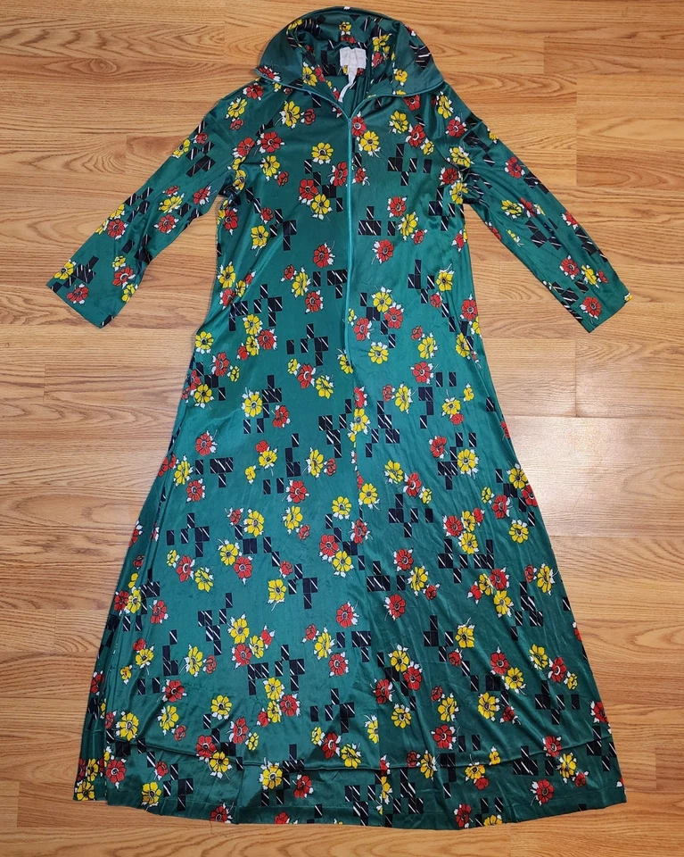 Maxi Bata de Salón Vintage Años 70 Sears Verde Floral Boho Hippie Cottagecore  Foto 1 de 4