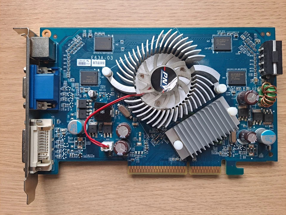 PNY GeForce 7600 GS 512MB AGP Graphics Card - Image 1 of 3