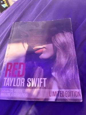 TAYLOR SWIFT Limited Edition RED book - Image 1 of 4