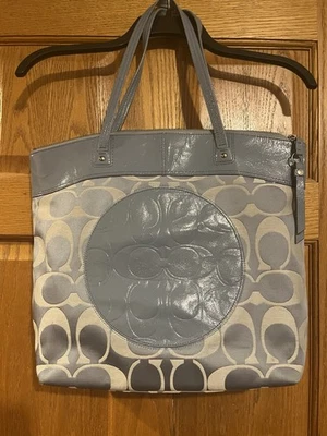 Authentic Coach Laurie Light Blue Paton Leather Bag - Image 1 of 4