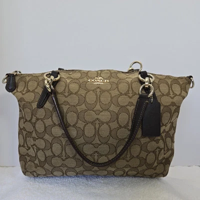 Etiqueta colgante Coach Signature Kelsey F36625 marrón original **FALTA CORREA PARA EL HOMBRO** Foto 1 de 4