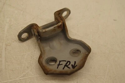 1988 年丰田陆地巡洋舰 FJ62 - 右前门下铰链原始设备制造商 — 第 1/4 张图片