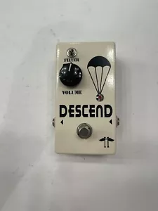 Pedal efecto reductor de volumen Heavy Electronics Descend para guitarra - Imagen 1 de 6