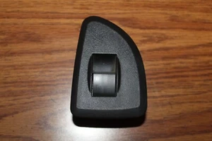 09 10 11 12 13 Silverado Sierra Left Driver Rear Power Window Switch & Cover OEM - Picture 1 of 4