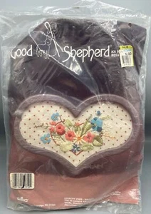 Good Shepherd Embroidery Kit Country Vines Wood Heart Frame Linen Cottage Hygge - Picture 1 of 9