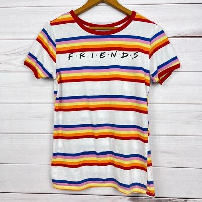 Camiseta de manga corta FRIENDS Love Tribe colorida a rayas talla mediana Foto 1 de 4
