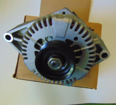Alternador ROS OE descontinuado Ford Motorcraft 130 amperios, Ford Taurus, 1996-99 Foto 1 de 4