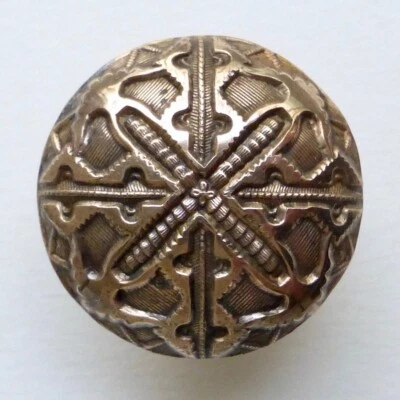 Button Antique - Metal Repoussé 18th C. - 25mm - Gut Loop Shank Button 1 IN - Image 1 of 4