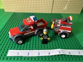 LEGO CITY #7942 OFF-Road Fire Rescue COMPLETE set