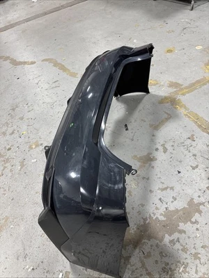 Parachoques trasero Toyota Camry 2025 OEM Foto 1 de 4