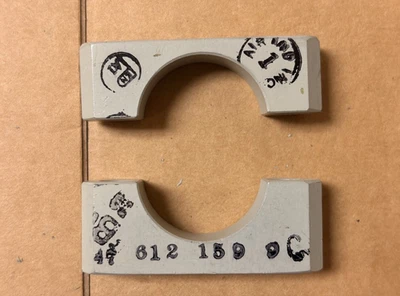 Bell 47 直升机夹套装 P/N 47-612-159-9 SA 047-612-159-009 全新 — 第 1/4 张图片